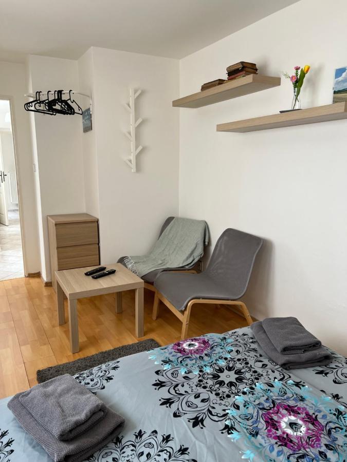 Cely Dum V Historickem Centru Loun Apartman Louny Kültér fotó